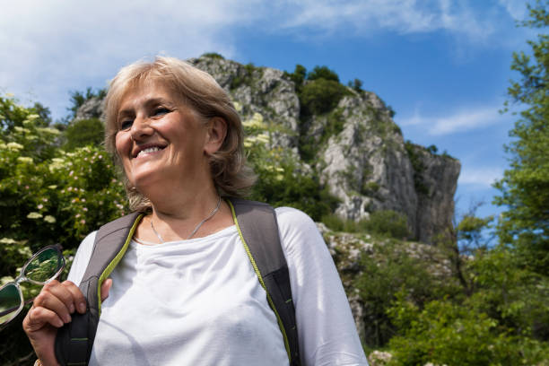 Is hiking good for your brain mental health benefits of hiking